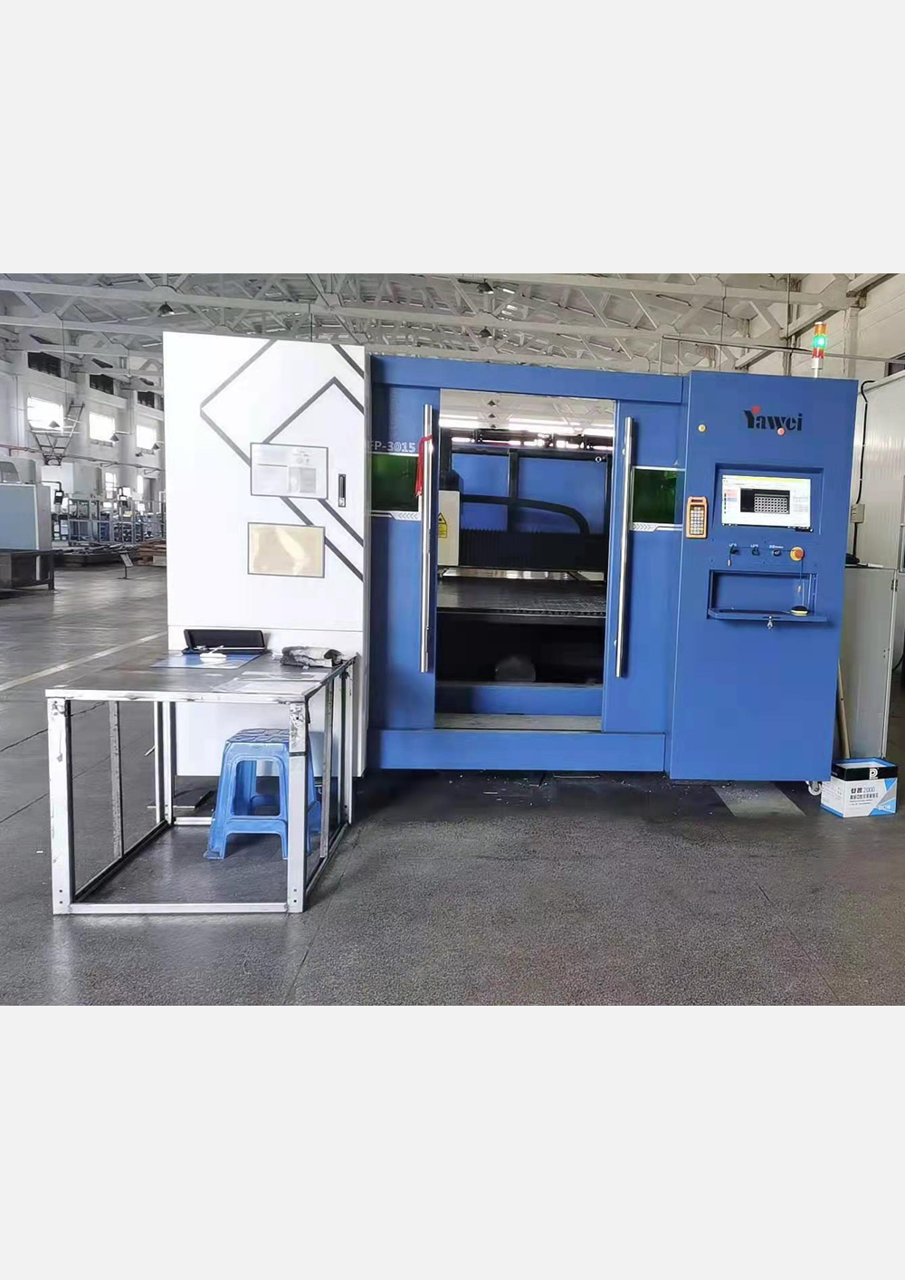 1500W激光切割機